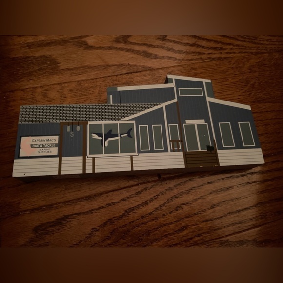 The Cat’s Meow Captain Mac’s Bait And Tackle Fenwick Island, DE 1995 - Picture 1 of 10